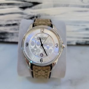 Ladies Coach Watch w/Classic Signature fabric